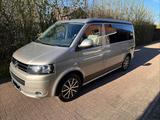 Volkswagen T5 California - graue Volkswagen T5 California