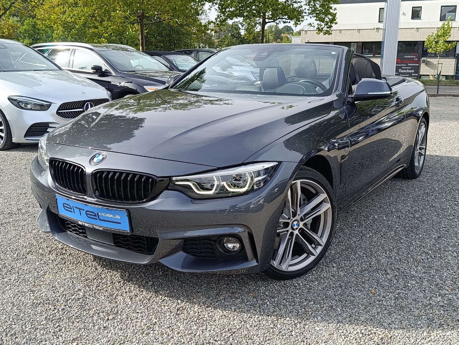 BMW Cabrio 440 i xDrive M Sport Leder RFK Sound Navi