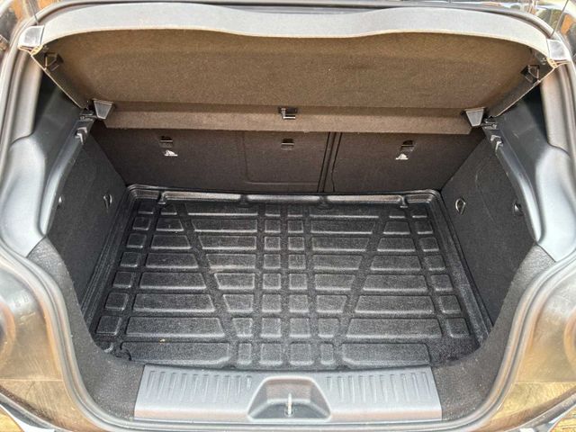 Mercedes-Benz A 180 Urban BlueEfficiency XenonKlima