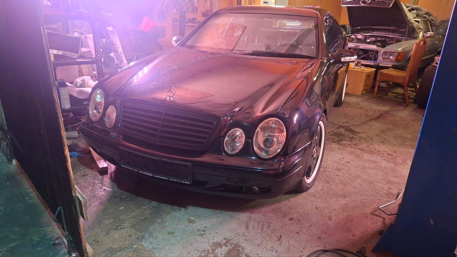 Mercedes-Benz CLK 200