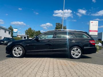 Mercedes E 200 - 8