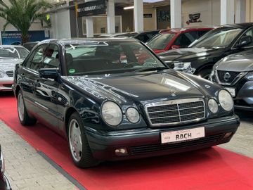 Mercedes E 280 - 3