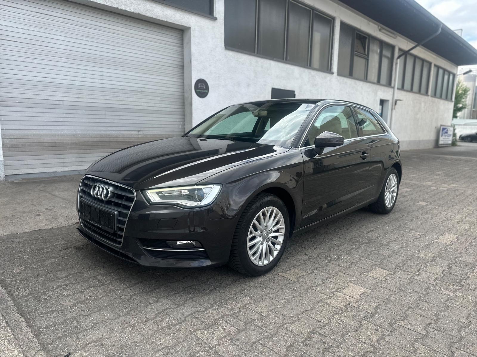 Audi A3 ambiente Beige Leder Navi Xenon LED