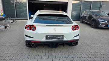 صورة 4 لـ 2016 Ferrari GTC4LUSSO