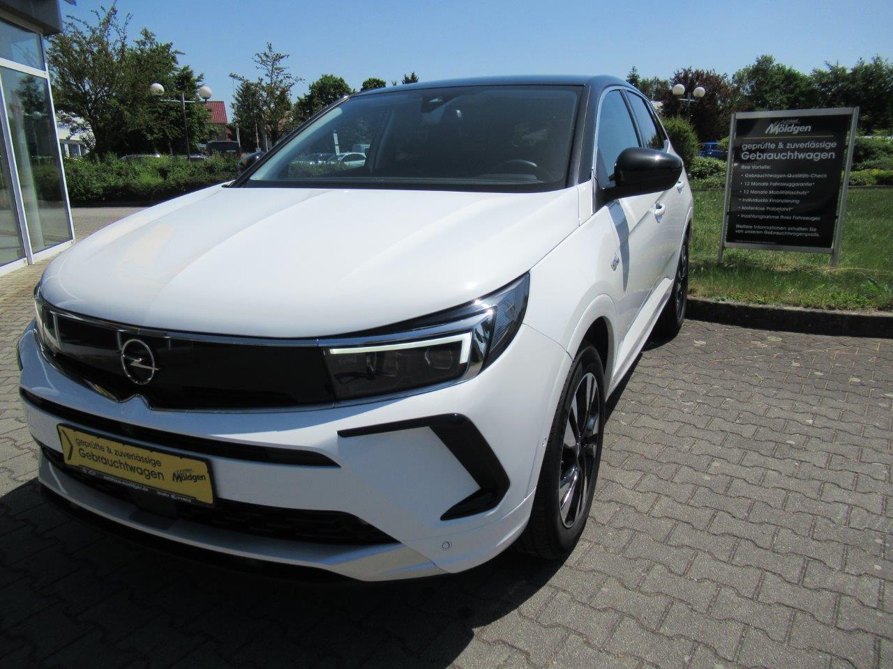 Opel Grandland 1.2 AT-8 Elegance Ultimate Paket