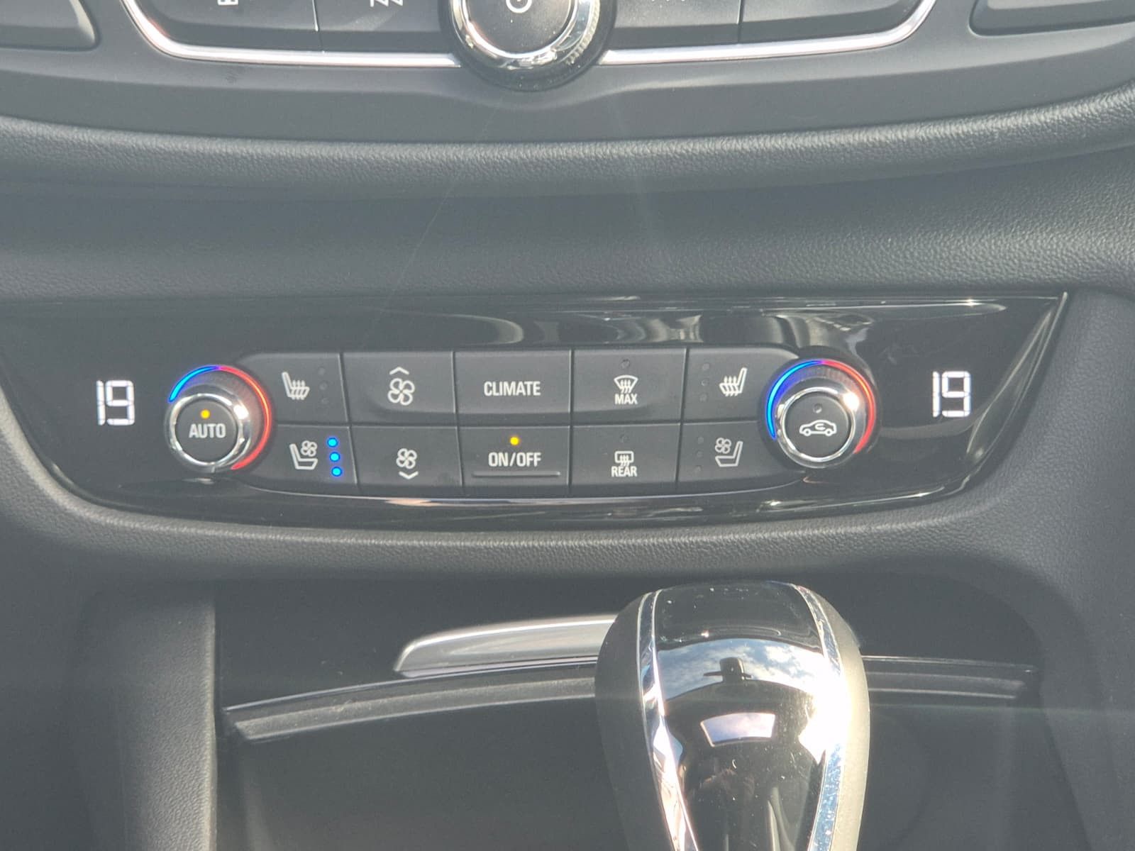 Fahrzeugabbildung Opel Insignia OPC Exclusive 4x4 ILUX*LEDER*BOSE*VOLL