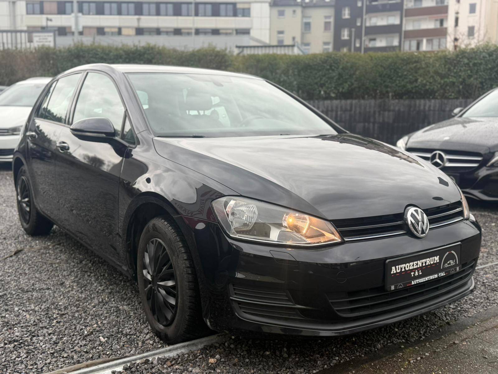 Volkswagen Golf VII 1.2 TSI *KLIMA*TEMP*SHZ*AUX*