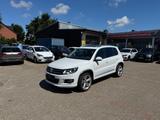 Volkswagen Tiguan Sport & Style 4Motion R-LINE Excklusive ! - Volkswagen Tiguan mit Diesel-Antrieb: Allradantrieb