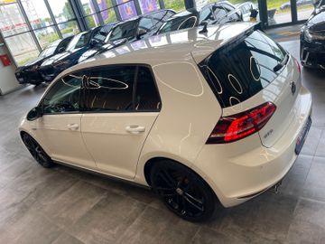 Volkswagen Golf VII Lim. GTD BMT *NAVI*SZHZ*PDC*BI-XENON*