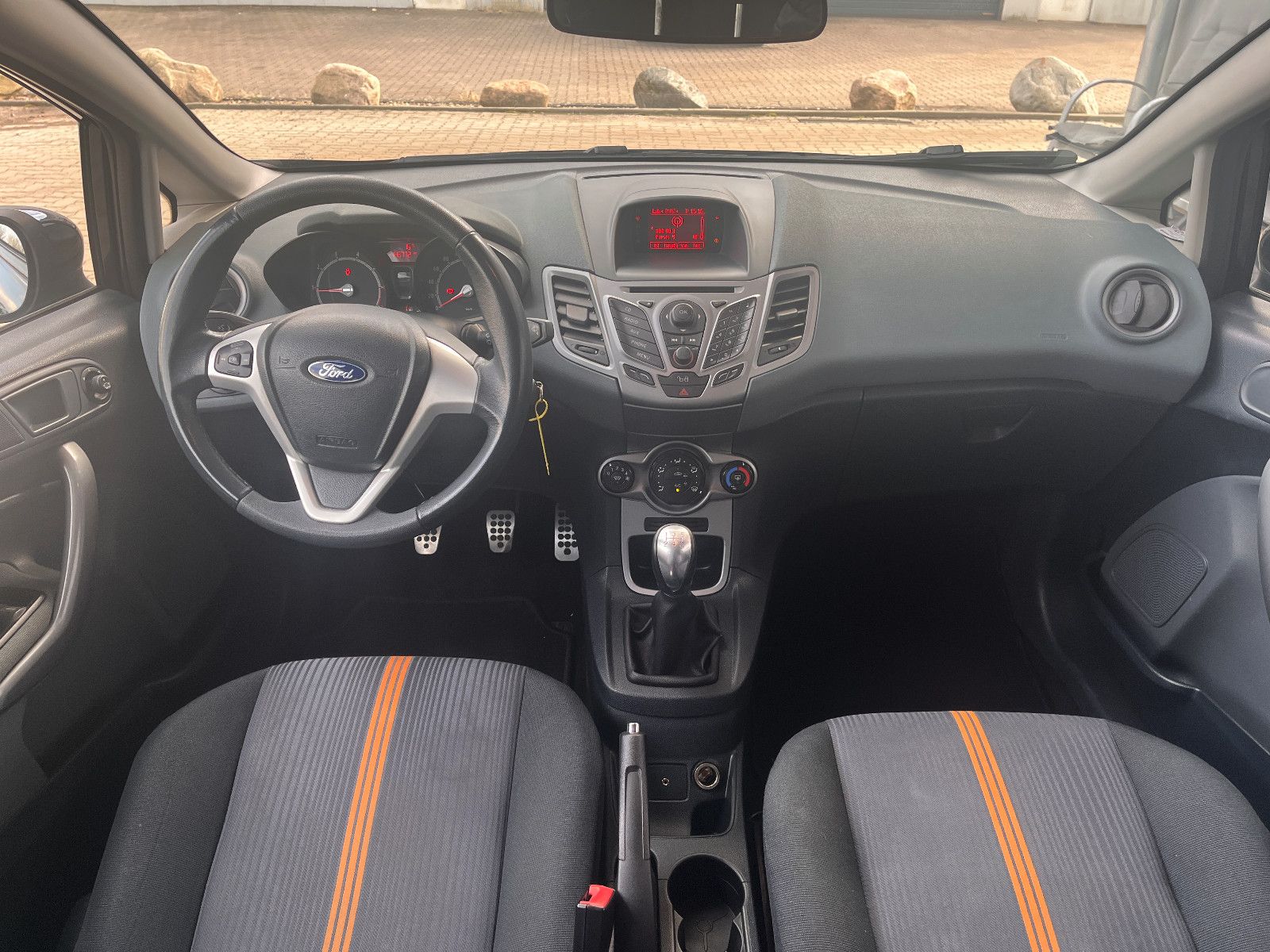 Fahrzeugabbildung Ford Fiesta Viva 1.3