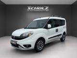 Fiat Doblo Trekking 1.6 16V Multijet 88kW - Fiat Doblo aus 2016