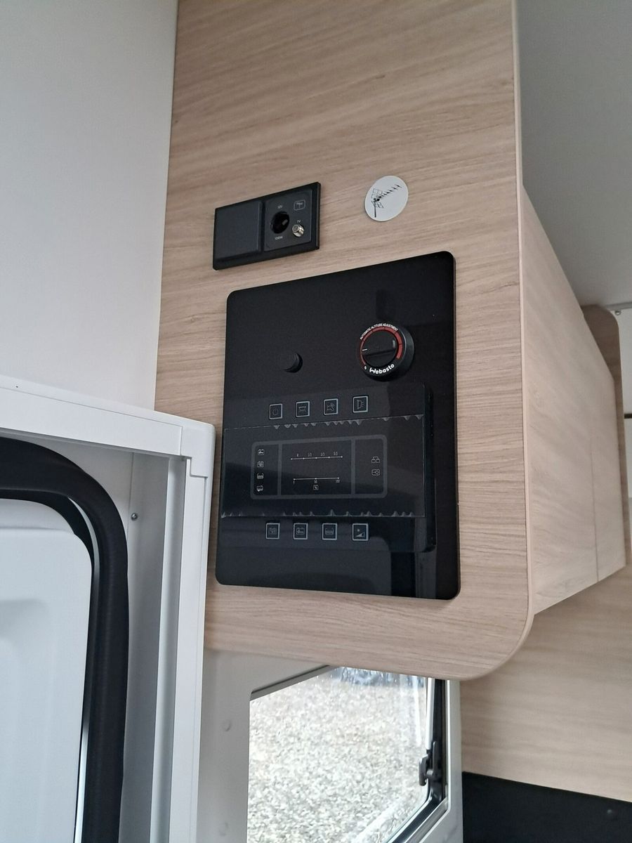 Fahrzeugabbildung Chausson Alkoven C514 First Line  Markise,Solar,RK,Navi