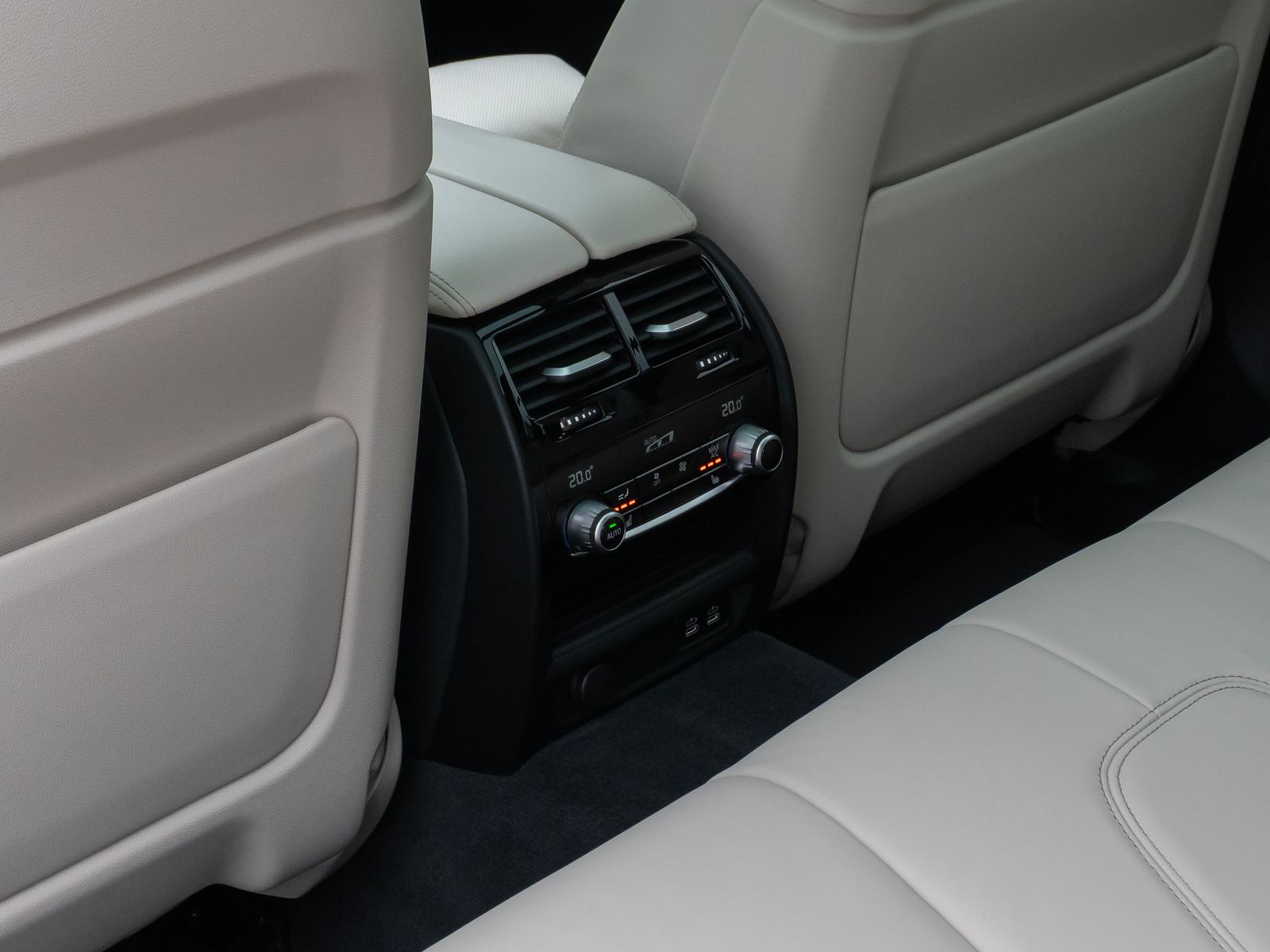 Fahrzeugabbildung BMW 540d xD M Sport Panorama Kamera Laser TV HUD H/K