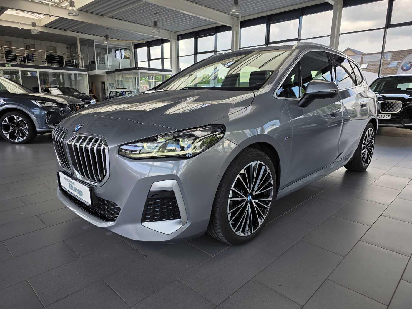 BMW 218i Active Tourer M Sport Sitzhzg/Pano/RFK/Keyl