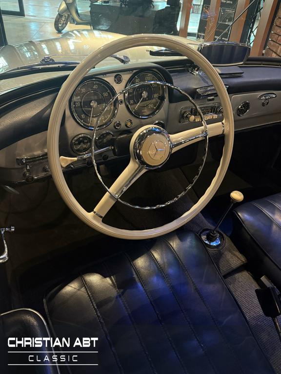 Mercedes-Benz 190