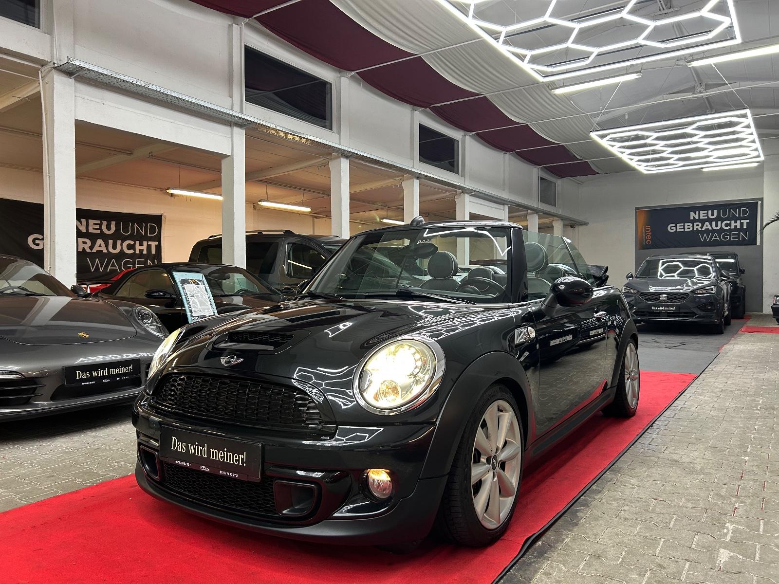 MINI Cooper S Cabrio* XENON*SHZ*NAVI*PDC*TEMP*KLIMA