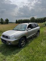 Hyundai Santa Fe - Hyundai SANTA FE aus 2004: Geländewagen