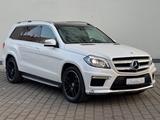 Mercedes-Benz GL 350 D 4MATIC"AMG"-Designo-7Sitze/Pano/AHK TOP - Mercedes-Benz GL 350: 4matic