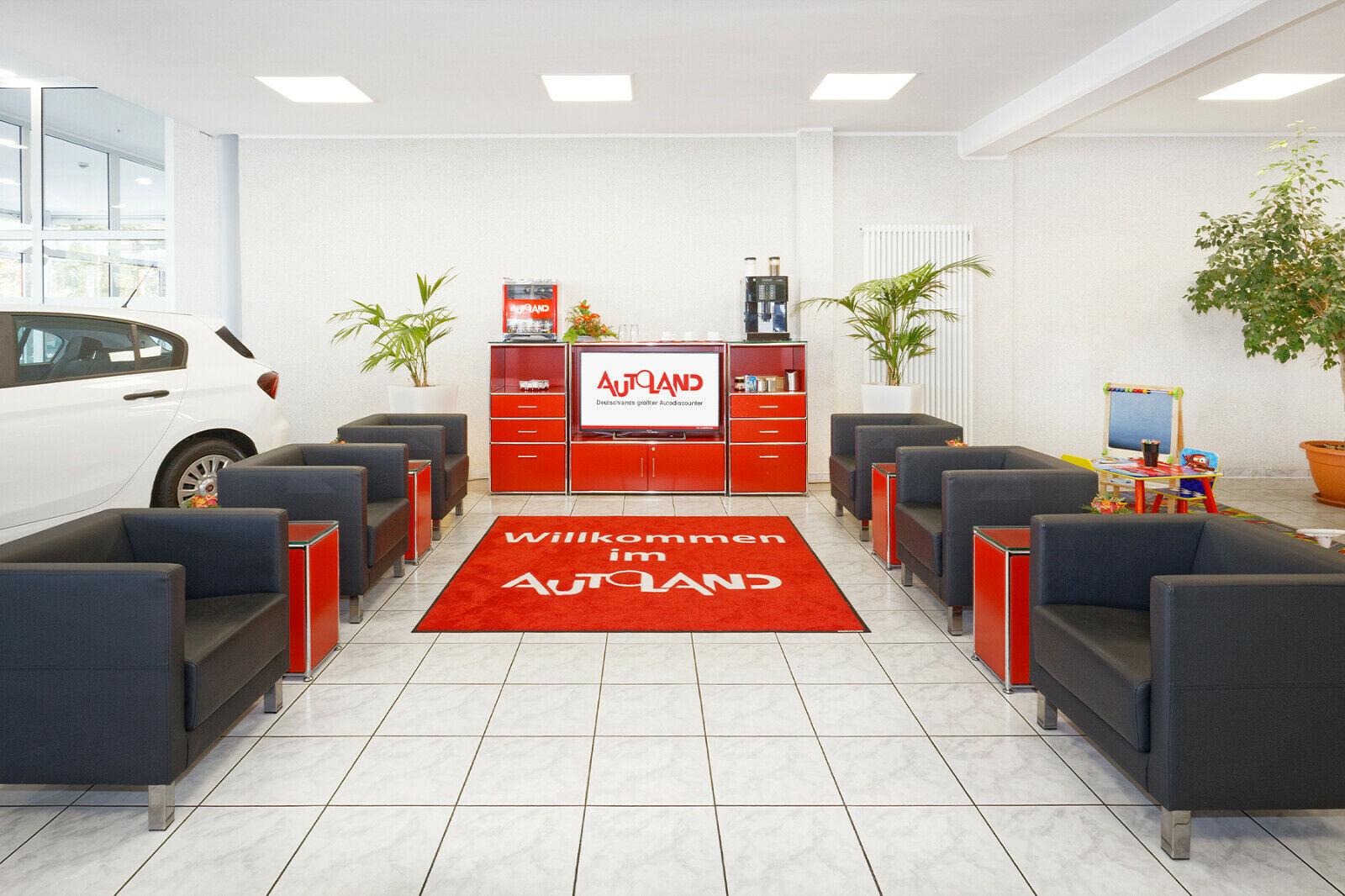 showroom-image-bottom