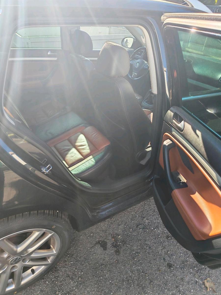 Volkswagen Golf 2010 — photo 15