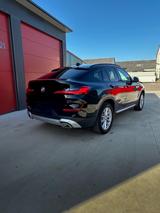BMW X4 20i  M-Sportfahrwerk,Leder,Sitzheiz... - BMW 420 in Mannheim