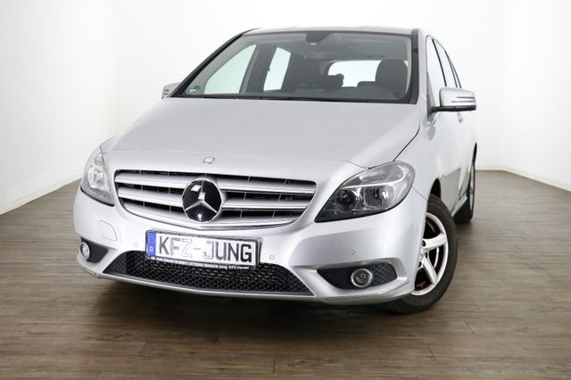 Mercedes-Benz B 180*Sitzhz.*AHK*Tempomat*68TKM*nAVI