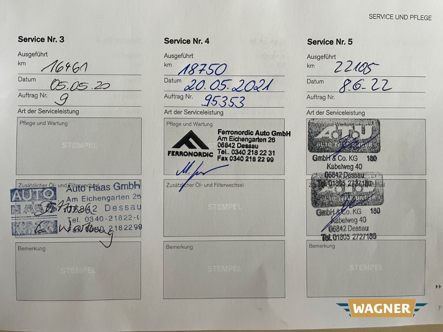 Fahrzeugabbildung Volvo XC60 Momentum 2WD Bi-Xenon SHZ 1-Hand