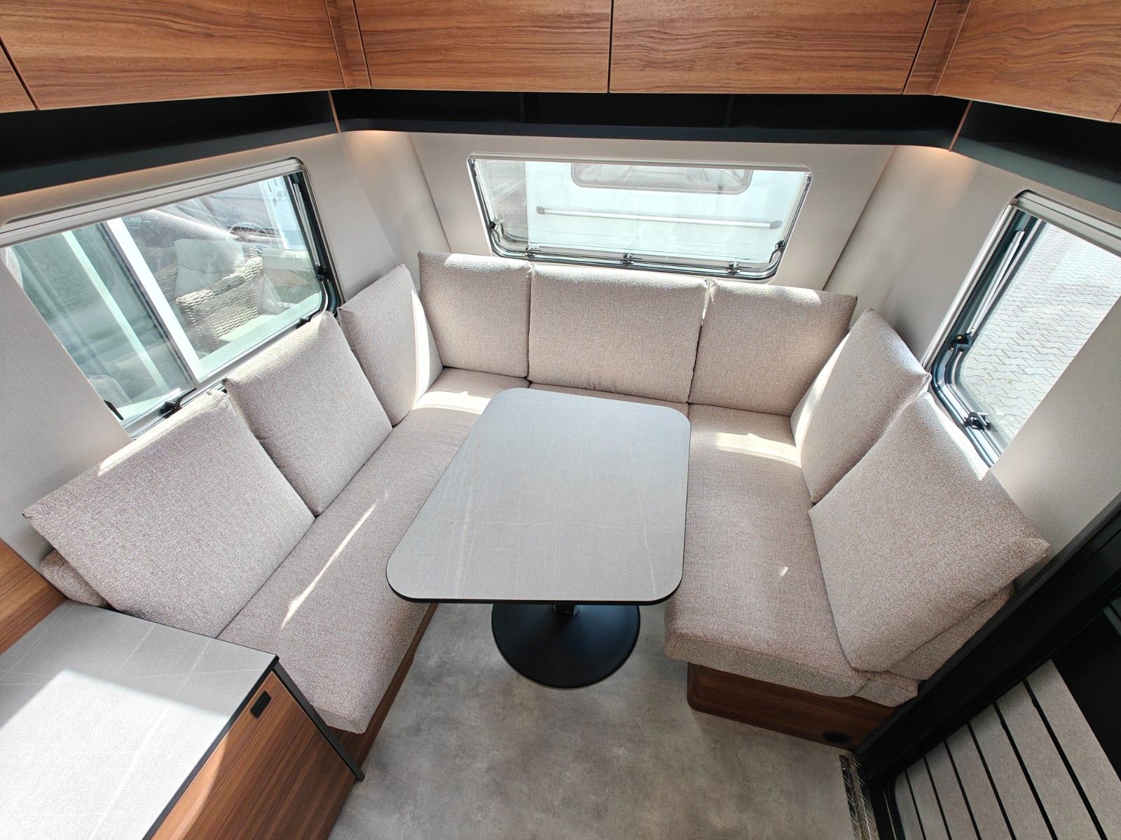 Fahrzeugabbildung HYMER / ERIBA / HYMERCAR Novaline 485 - MESSE-NEUHEIT 2026! -