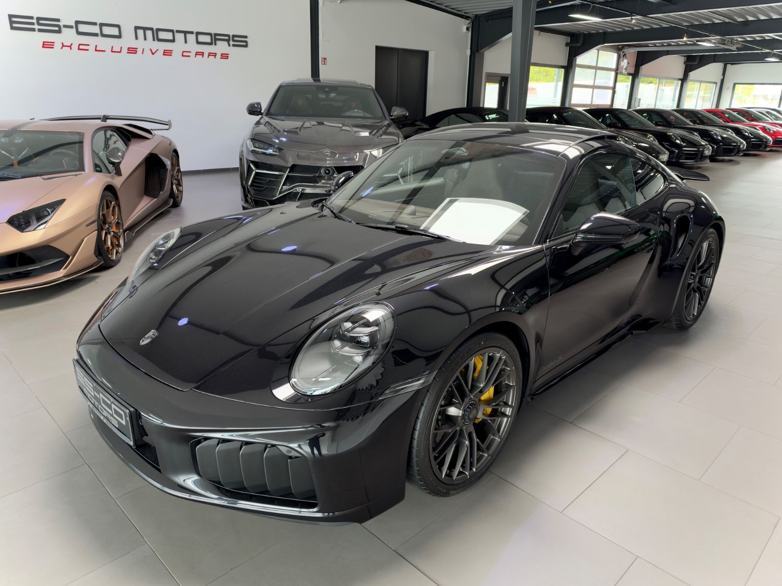 Porsche 992 TURBO S SPORT-DESIGN*CARBON*LIFT*BURMESTER®