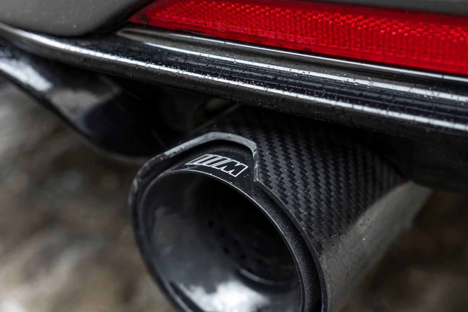 Fahrzeugabbildung BMW 335I M-Performace H&K KAM NAV ALC CARBON M
