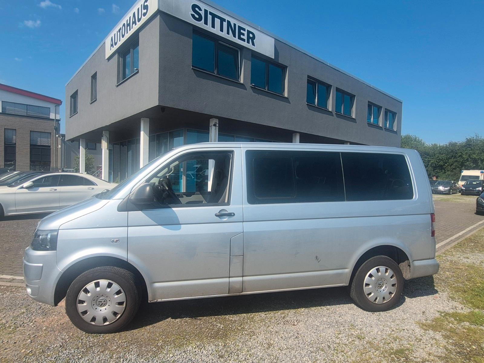 Volkswagen T5 Caravelle 2.0 TDI 9 Sitze AHK Automatik