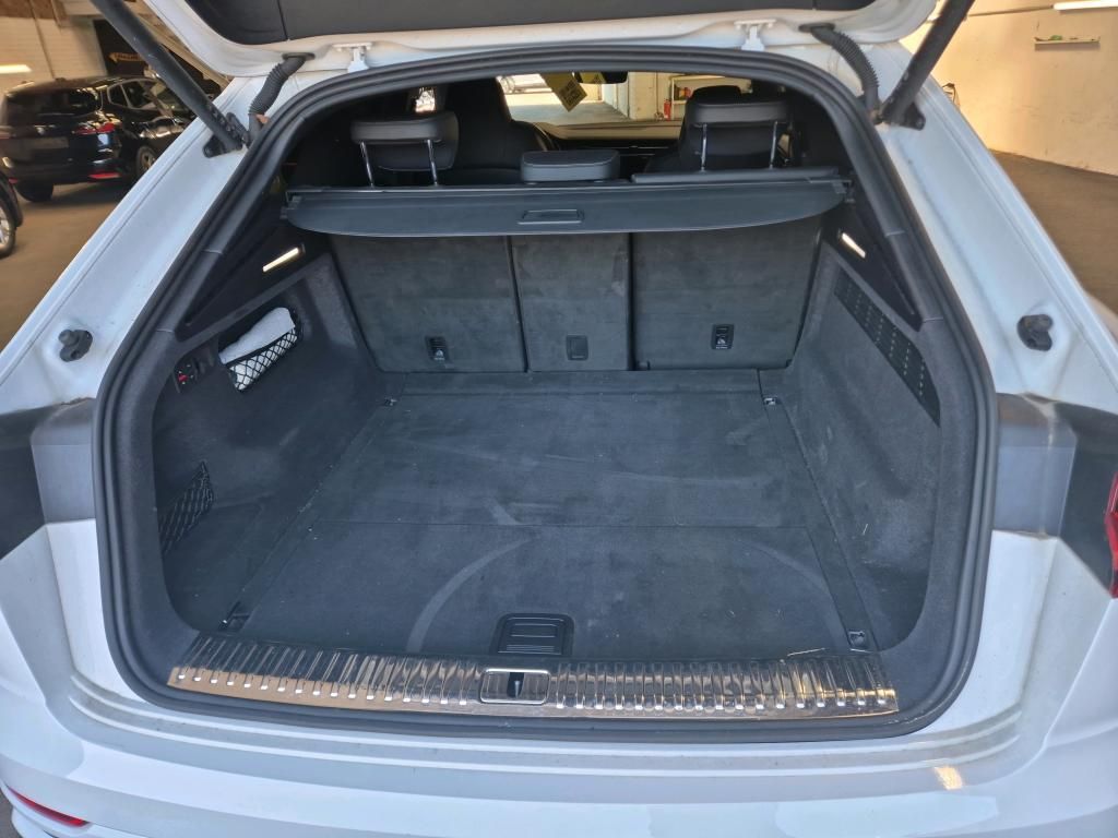 Audi SQ8 - Bild 9