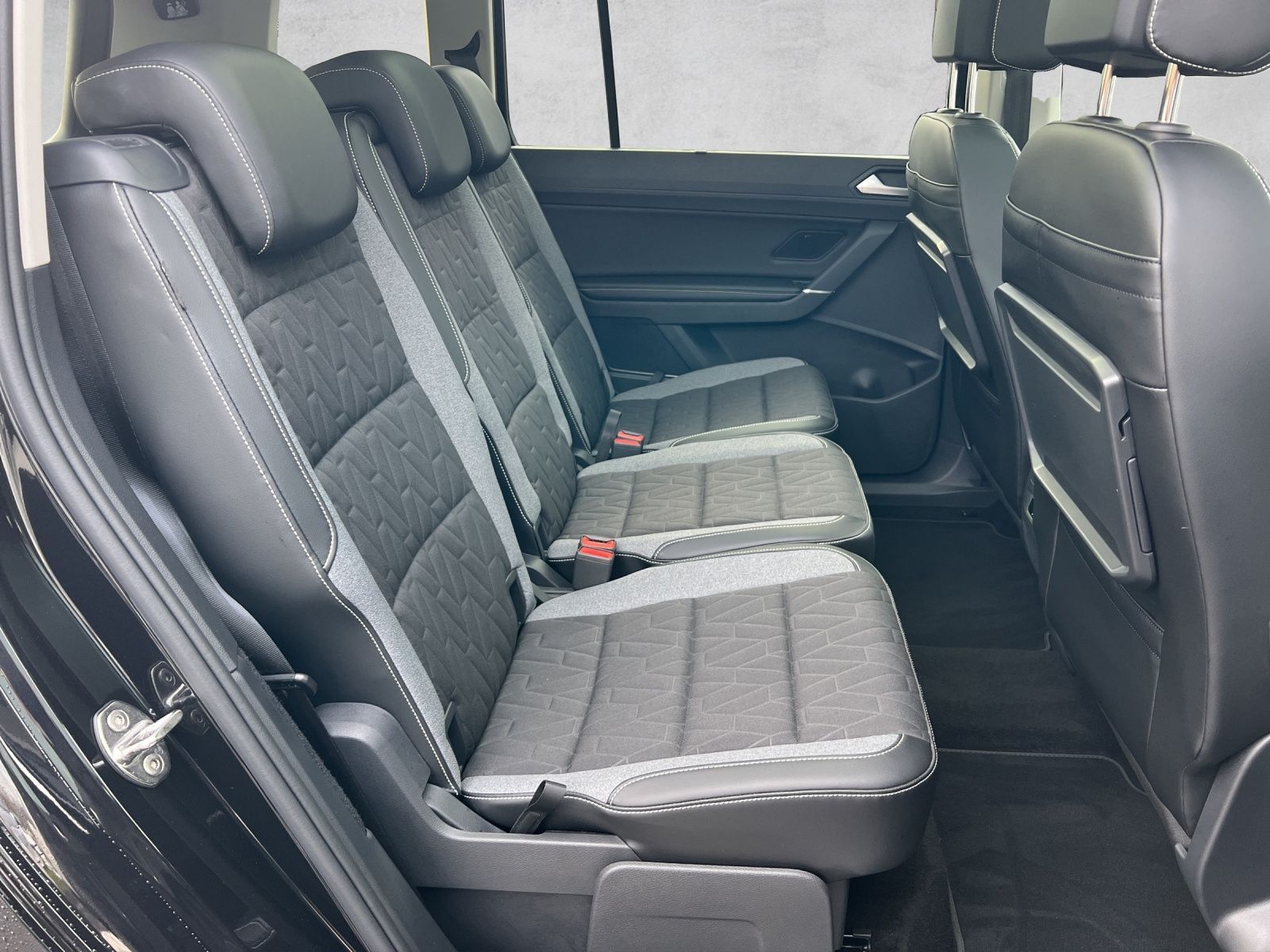 Touran Goal 2.0 TDI DSG AHK*Navi*7-Sitzer