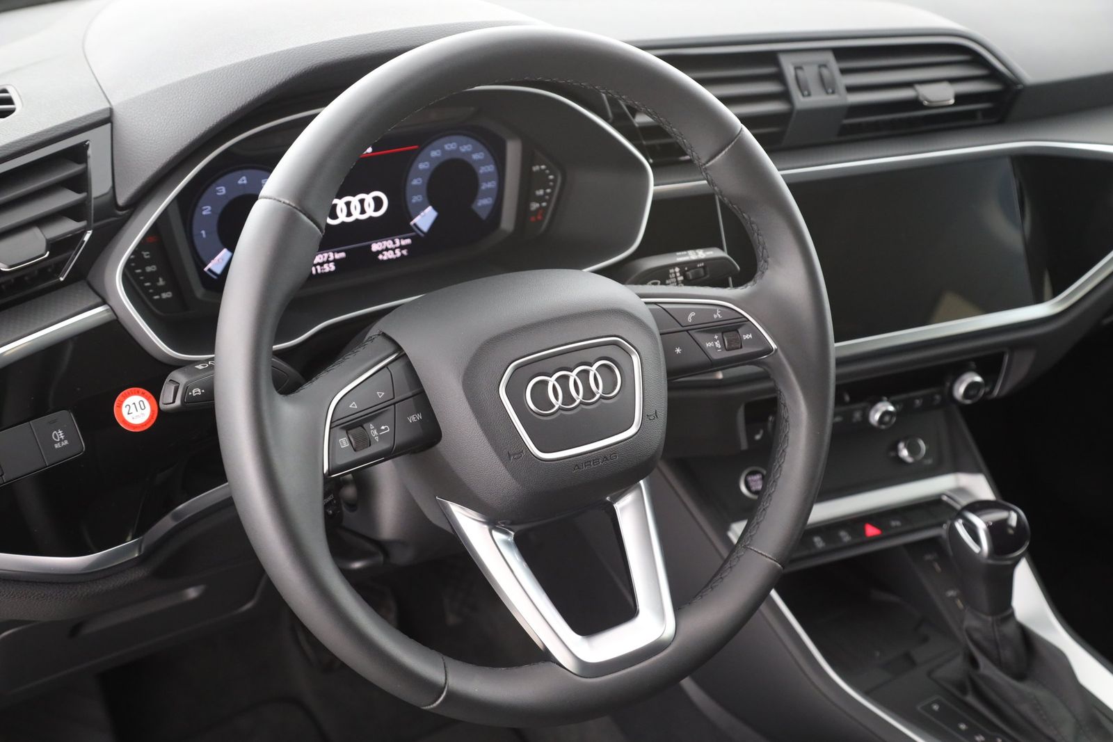Audi Q3 - Bild 15