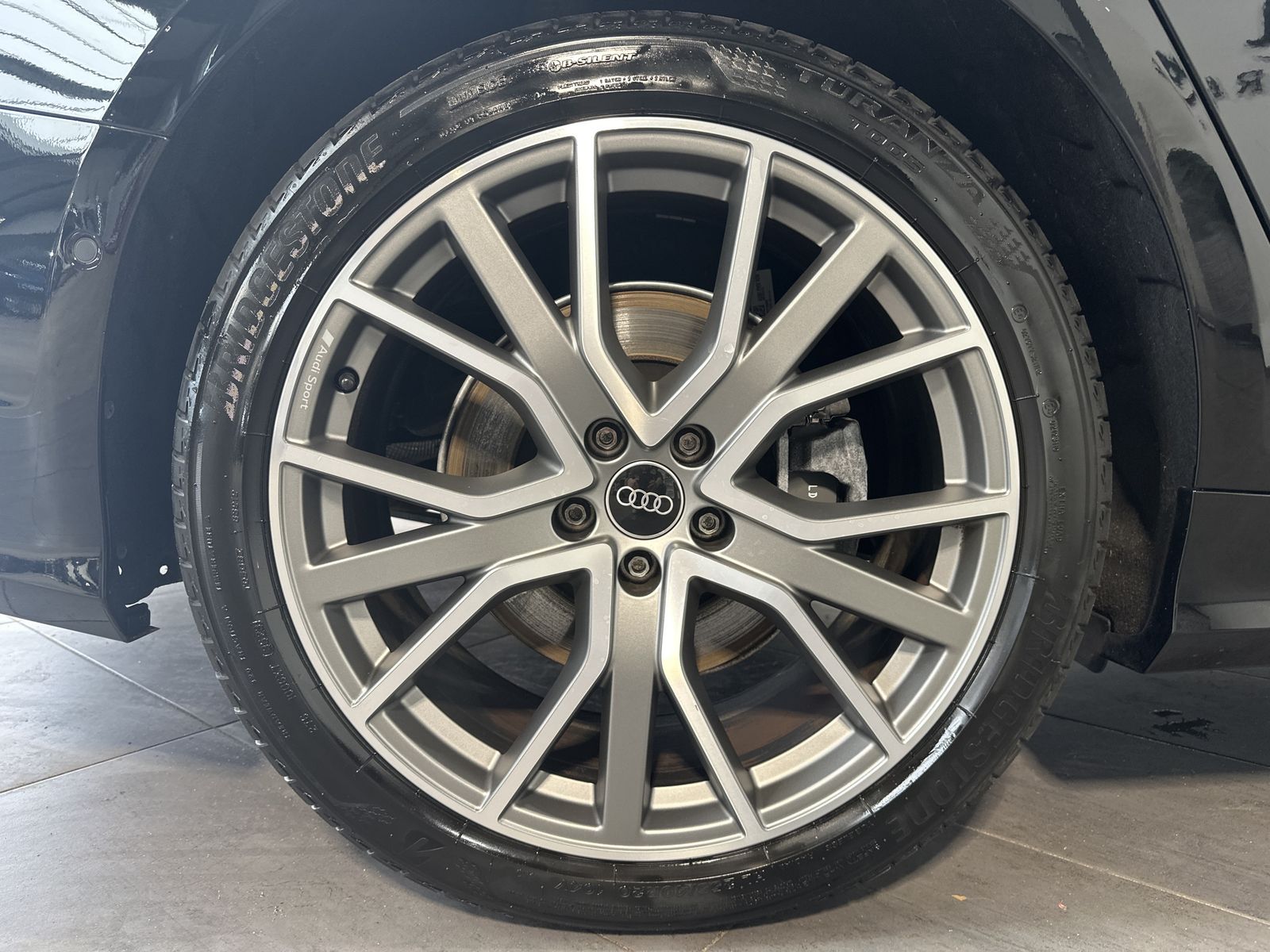 Fahrzeugabbildung Audi A6 Avant 50 TFSI e Qu S-Line NAV+LED+PANO+ACC+VC
