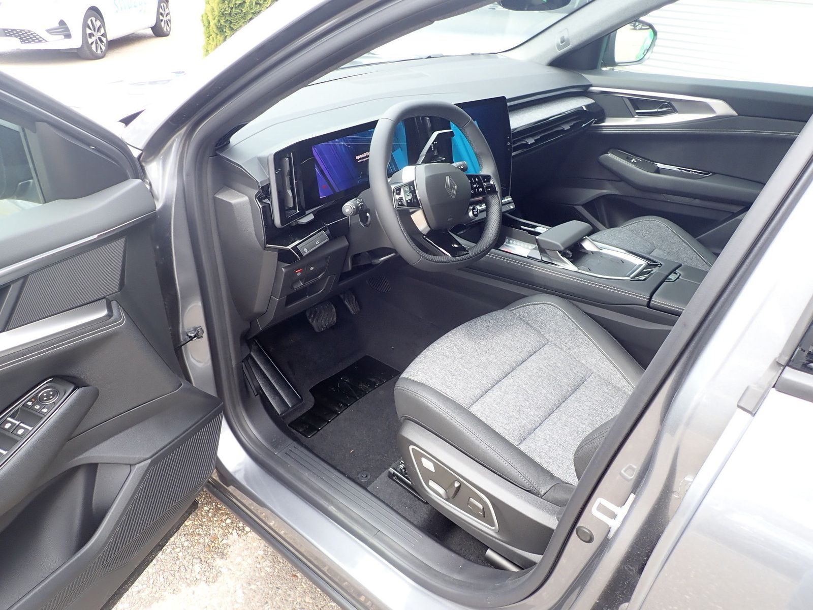 Fahrzeugabbildung Renault Austral Techno Mild Hybrid 150 Automatik