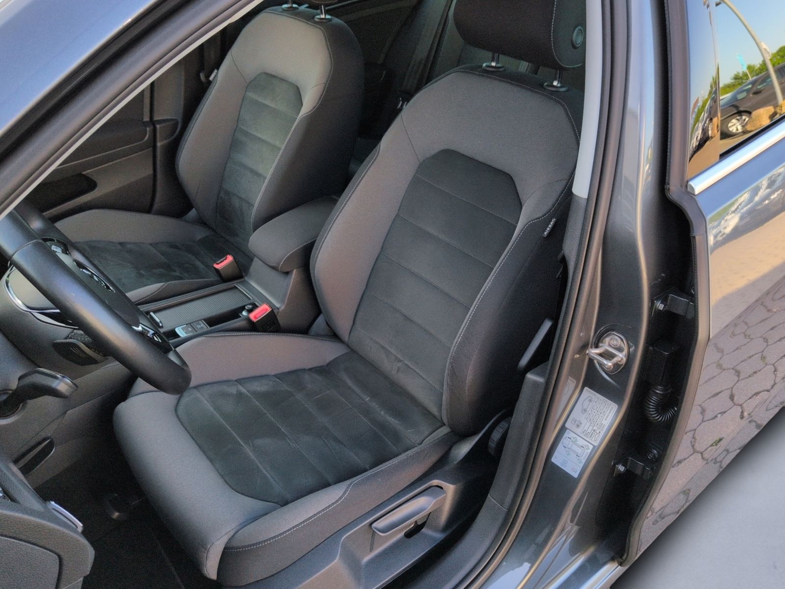 Golf VII Variant 1.5 TSI DSG Highline NAVI+AHK+