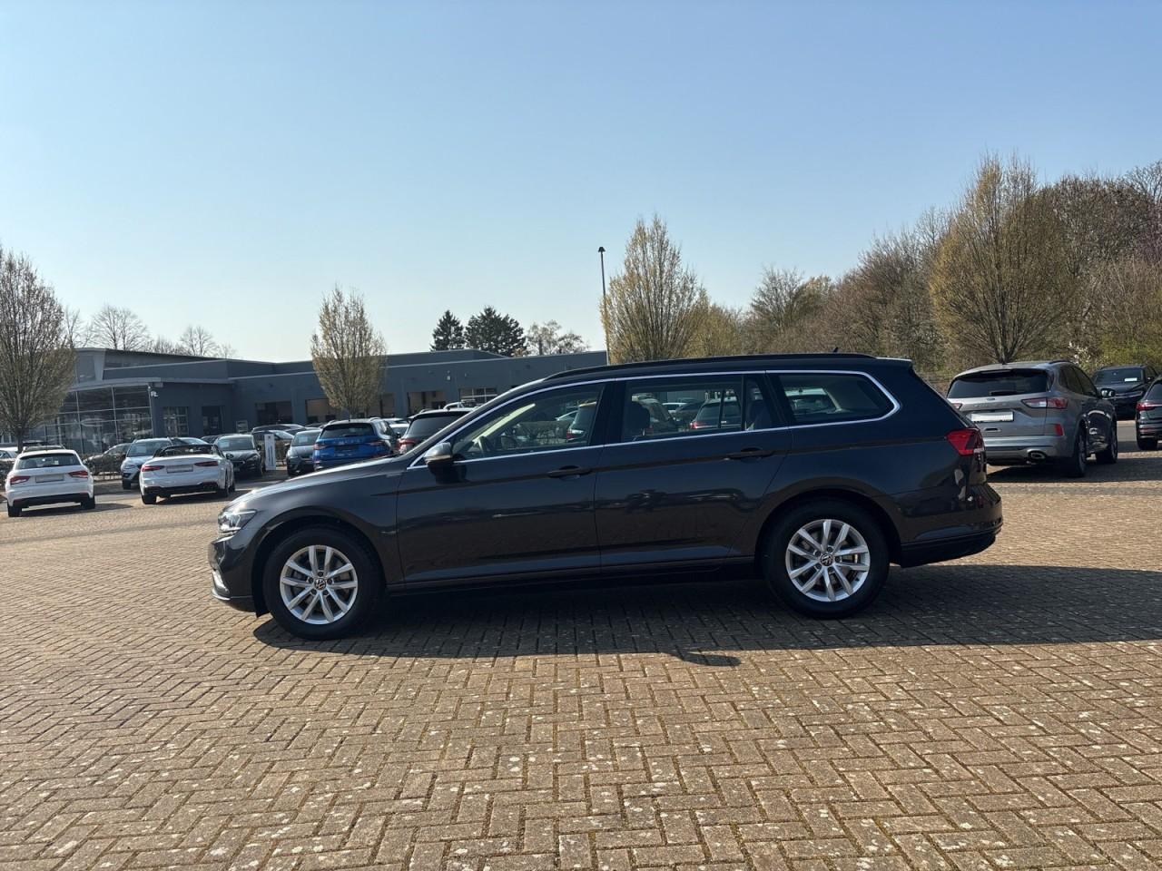 Volkswagen Passat Variant Business 2.0 TDI DSG+Navi+RFK+ACC