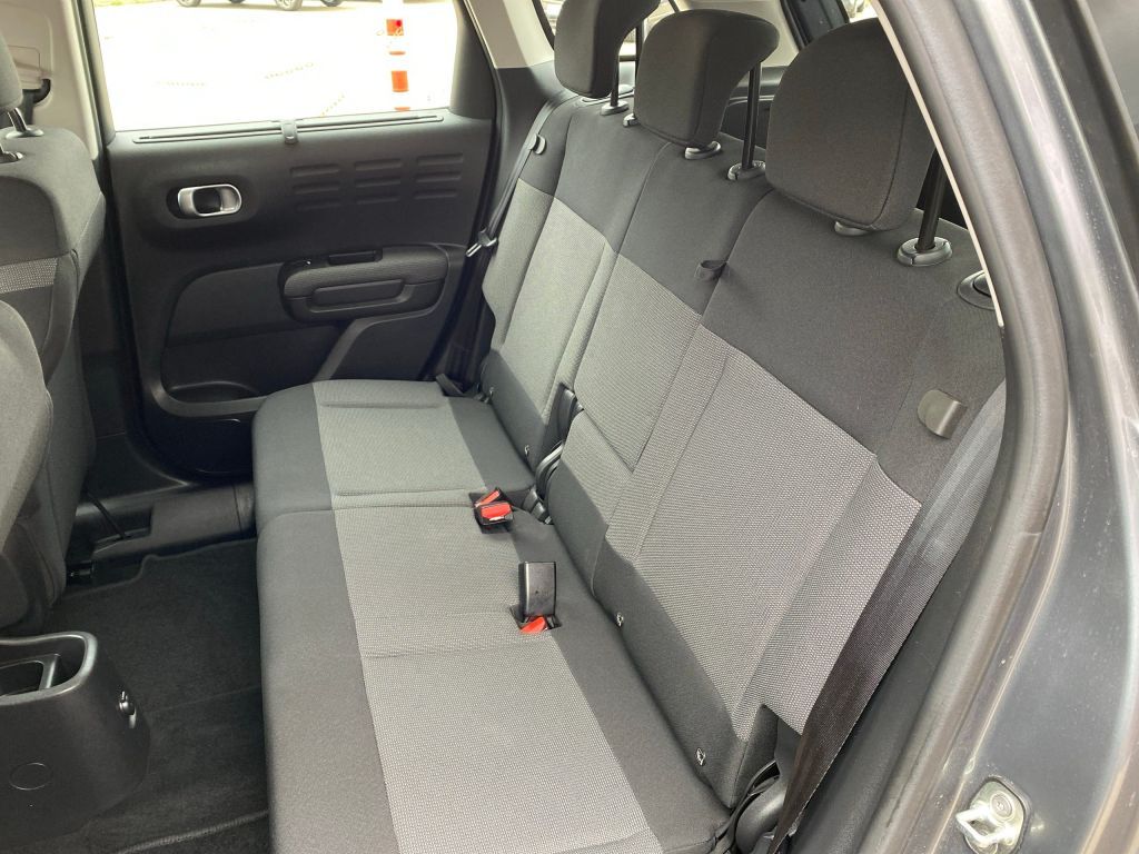 Fahrzeugabbildung Citroën C3 Aircross Benzin 82 Feel*AZV*FamilyPaket*