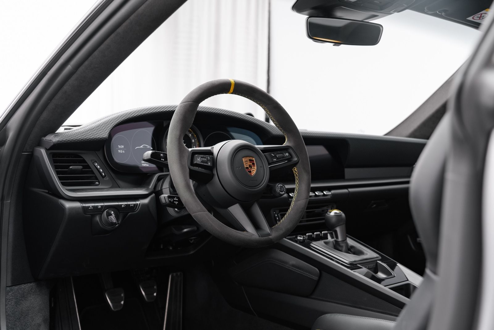 Fahrzeugabbildung Porsche 992 GT3 TOURING VOLLSCHALENSITZE/LIFT/KAMERA