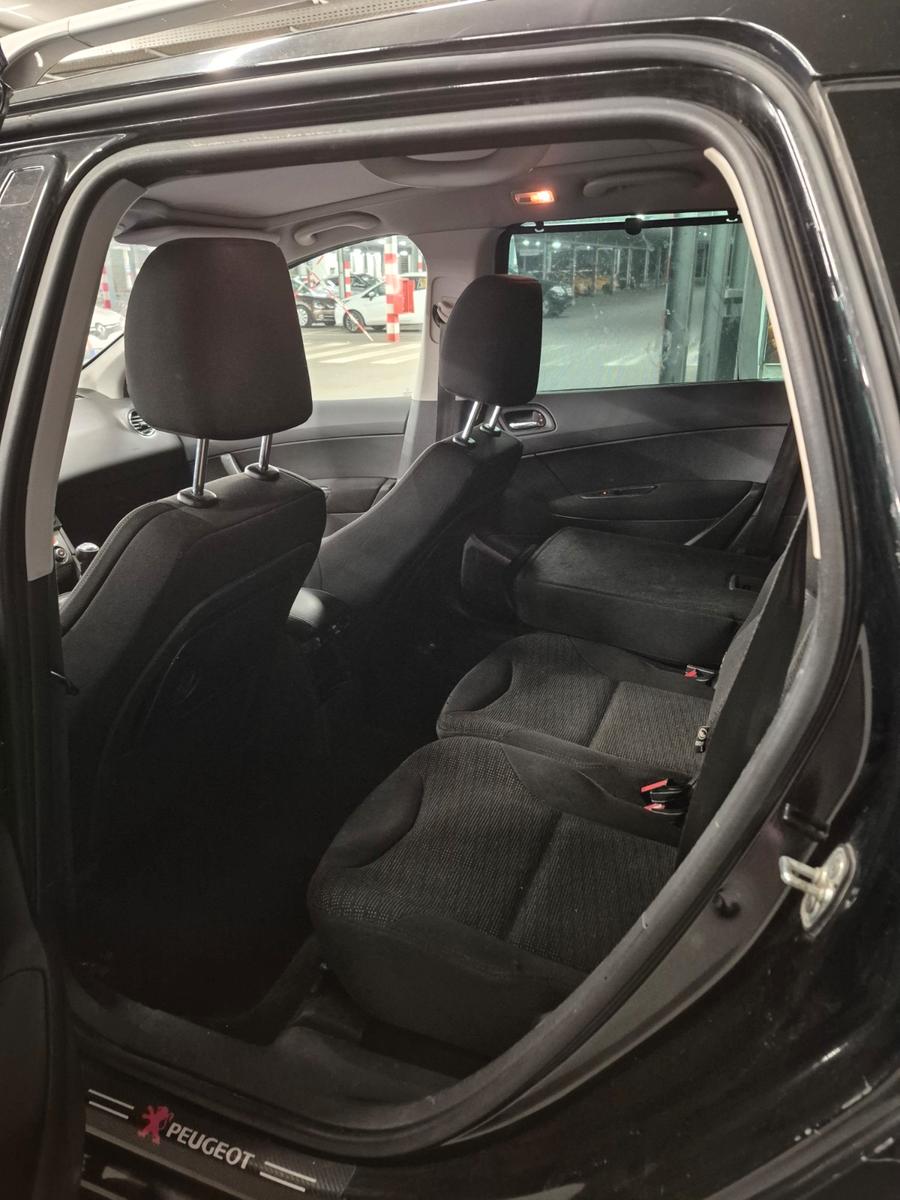 Peugeot 308 2010 — photo 5