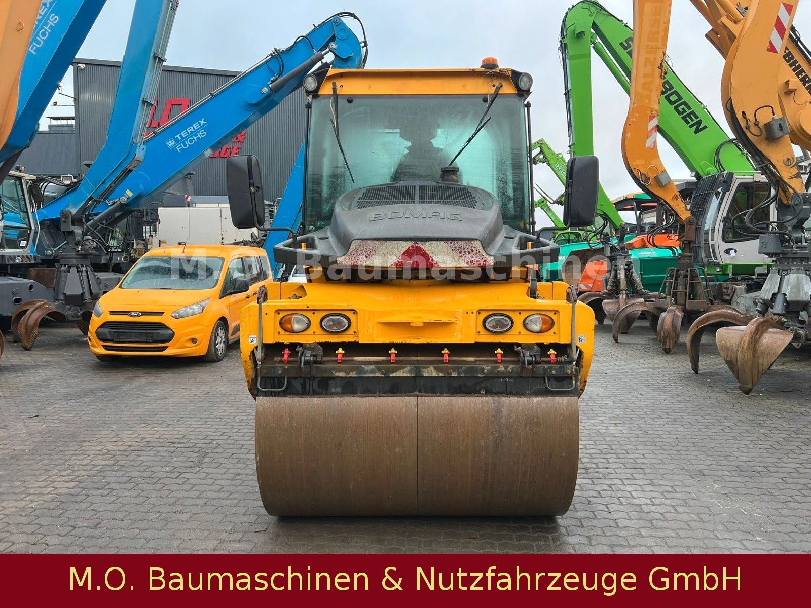 Fahrzeugabbildung BOMAG BW 174 AP - AM / Tademwalze