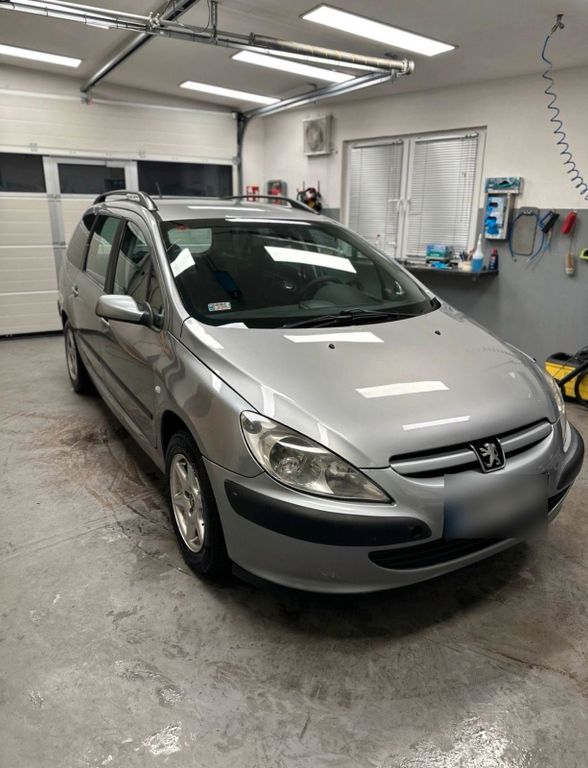 Peugeot 307