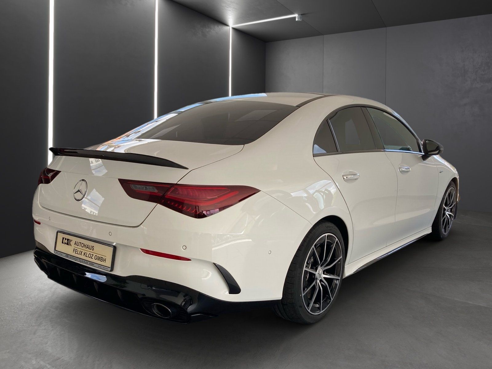 Fahrzeugabbildung Mercedes-Benz CLA 35 AMG 4M*Aero*Pano*HUD*Burm*STDHZG*Dist*360