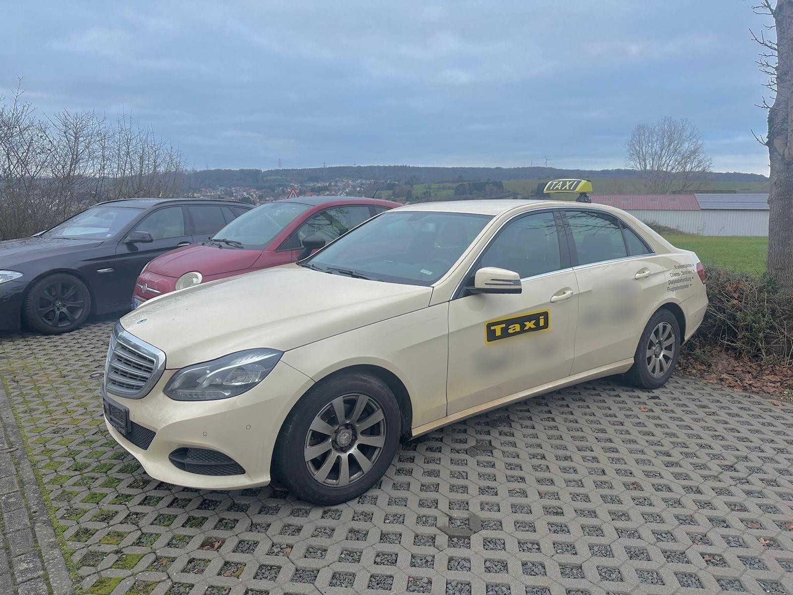 Mercedes-Benz E 200 Bluetec /Navi/Automatic/Euro 6