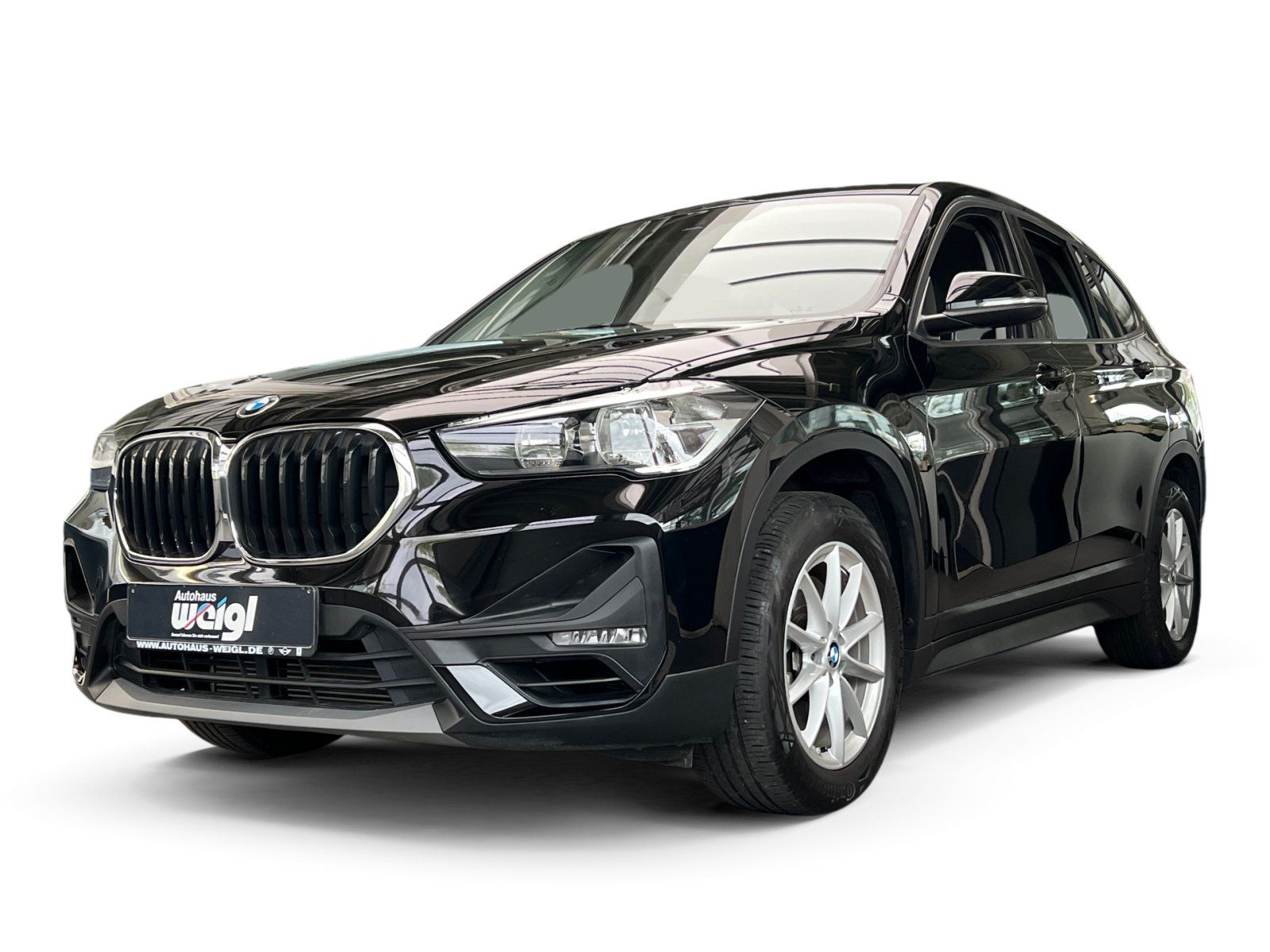 Fahrzeugabbildung BMW X1 20iA Advantage +Sitzheizung+17''LMR+Navi+PDC+