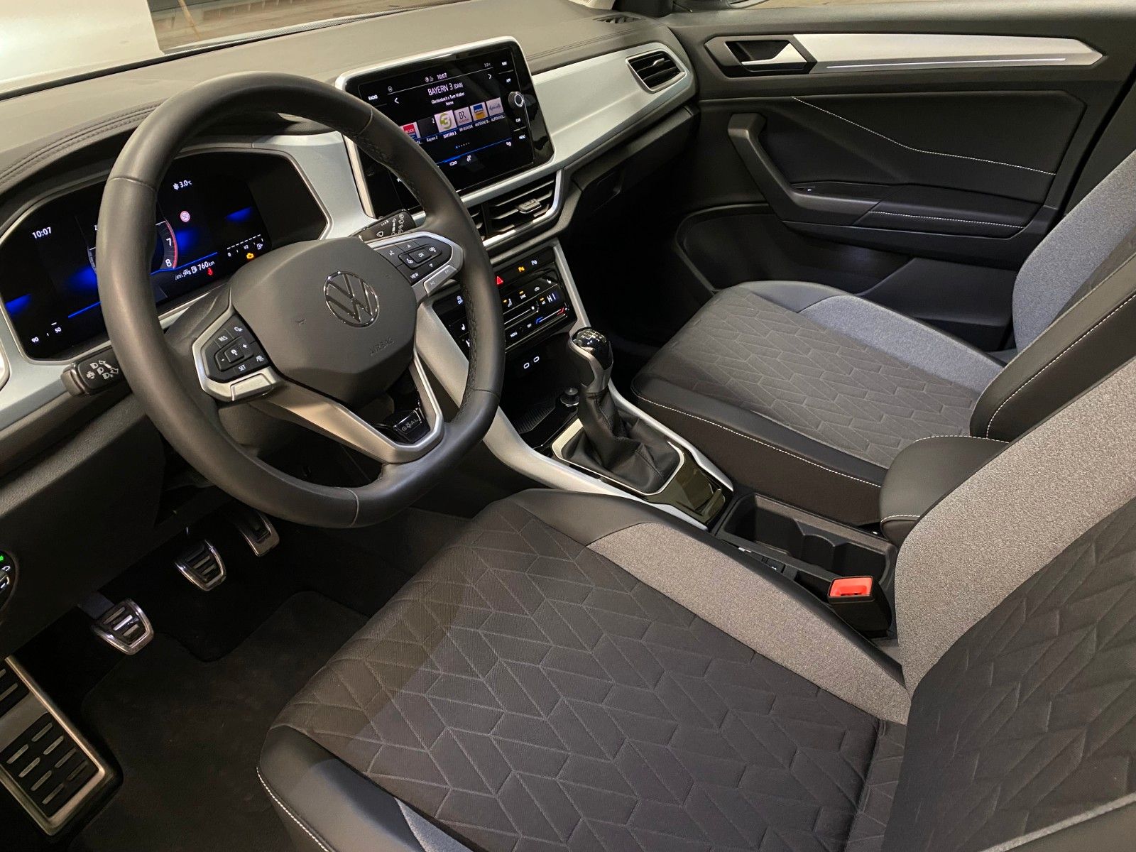 Volkswagen T-Roc - Bild 8