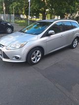 Ford ford focus 1.6 benzin navi alu ,PDC  12/2011 - Ford Focus aus 2011: Focus2011