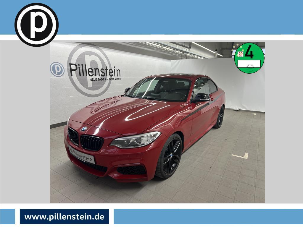 BMW 228 i COUPE M-PAKET NAVI+XEN+18"+PANO+LEDER+MEM