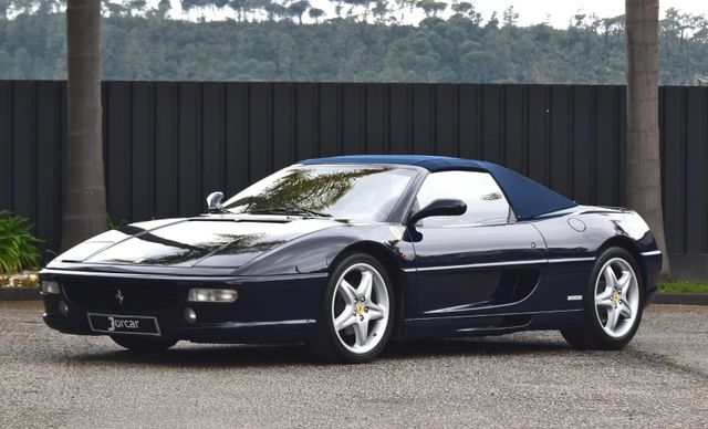 Ferrari F355 Spider